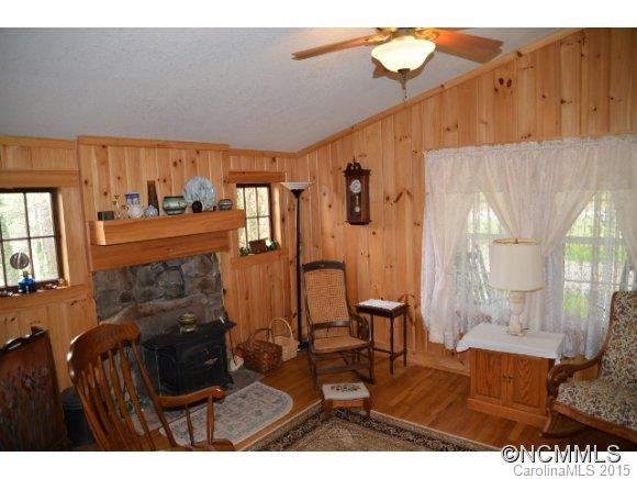 61 Greenridge - Photo 4