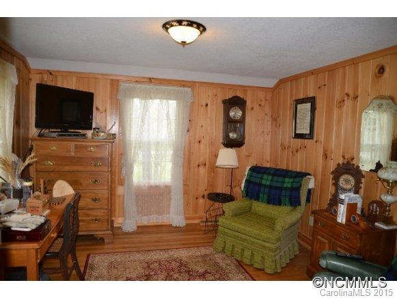 61 Greenridge - Photo 5