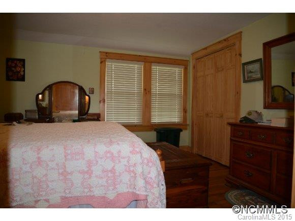 61 Greenridge - Photo 9