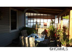 89 Poplar - Photo 11