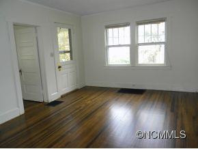 16 Robindale Ave - Photo 3