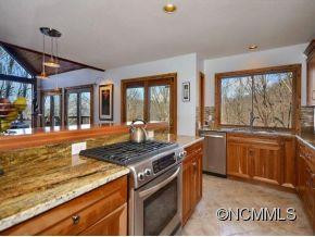 380 SUMMER HAVEN - Photo 5