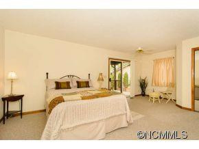 38 Hillcreek Drive - Photo 7