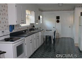 6 Green Valley Court - Photo 3