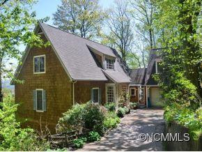 288 RAVENWOOD LANE