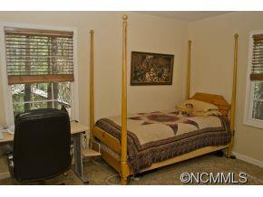 4 Muirfield Drive - Photo 14