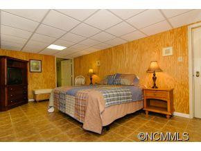 61 Craggy Avenue - Photo 20