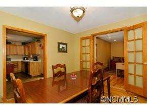 61 Craggy Avenue - Photo 8