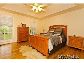 580 Sweetwater Drive - Photo 10