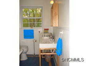 18 Tacoma Street - Photo 14