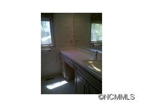  - Photo 11