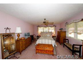 837 Greenwood Drive - Photo 15