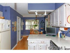 837 Greenwood Drive - Photo 10