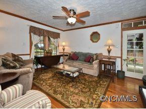 165 DEERWOOD LANE - Photo 2