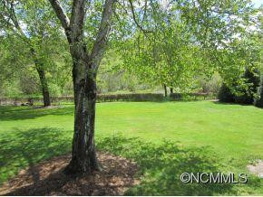 325 White Pine Drive - Photo 11