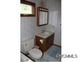 164 Highview Drive - Photo 17