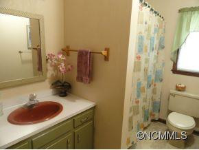 917 W. Chapel - Photo 12