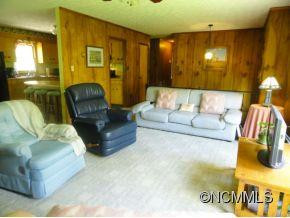 917 W. Chapel - Photo 3