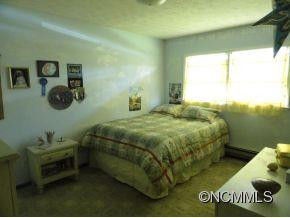 917 W. Chapel - Photo 10