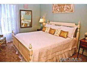16 Lakeway Circle - Photo 14