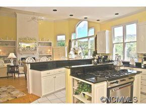 16 Lakeway Circle - Photo 4