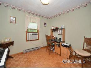 186 BROOKSHIRE ROAD - Photo 15