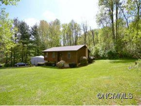 186 BROOKSHIRE ROAD - Photo 4