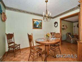 186 BROOKSHIRE ROAD - Photo 10