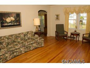 82 Wesley St - Photo 4