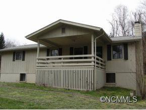 15 SHOESTRING COVE RD