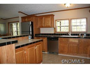 1075 Sharon Ridge Rd - Photo 6
