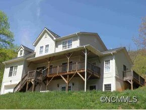 10 Spring Creek Trail