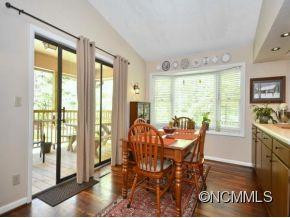 174 SURRY LANE - Photo 5