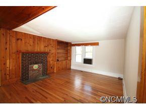 128  Ellen Avenue - Photo 23