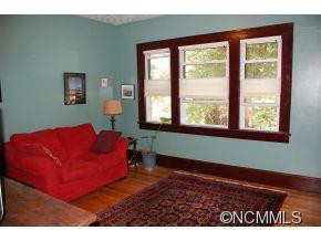 26 Martin Avenue - Photo 14