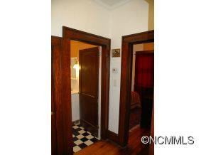 26 Martin Avenue - Photo 17