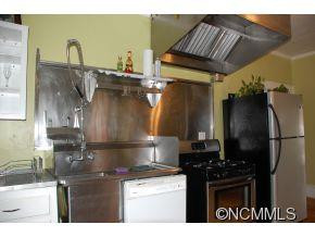 26 Martin Avenue - Photo 9