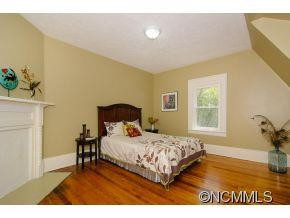 166 South French broad - Photo 13
