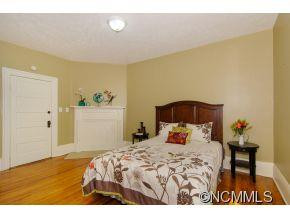 166 South French broad - Photo 14