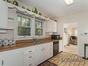 219 Northwest Ave - Photo 3