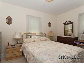 219 Northwest Ave - Photo 5