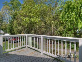 219 Northwest Ave - Photo 10