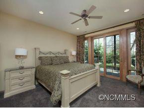 104 BOBBY JONES DRIVE - Photo 12