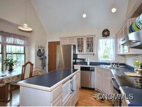 415 MACBETH - Photo 11
