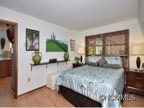 33 GLENVIEW ROAD - Photo 11