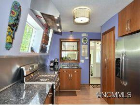 33 GLENVIEW ROAD - Photo 9