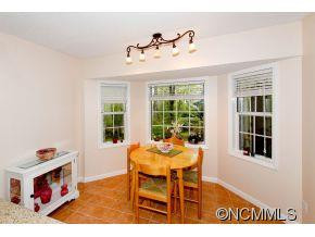 301 Derby Lane - Photo 11