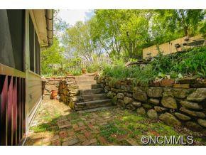 430 West Haywood - Photo 17