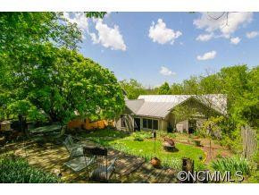 430 West Haywood - Photo 18