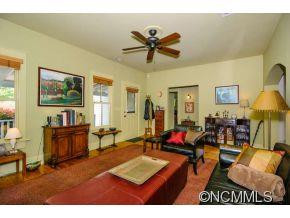 430 West Haywood - Photo 7